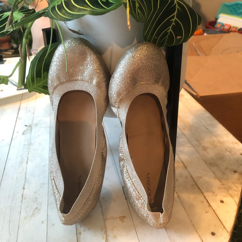 Gold sequin flats